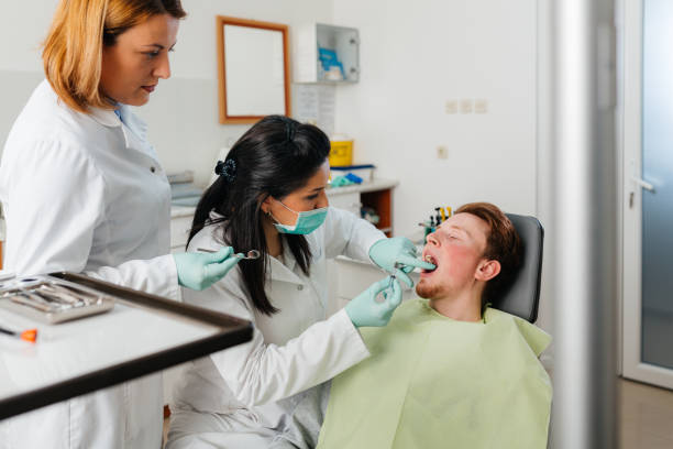 Best Emergency Treatment for Toothache in Wild Peach Village, TX